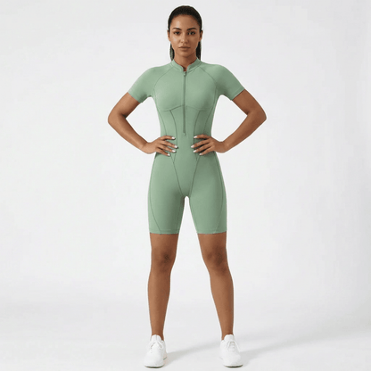 Short Catsuit mit Rückenausschnitt