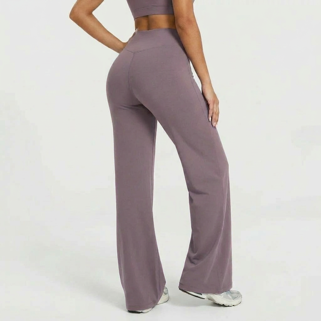 Flared Yoga-Hose mit Scrunch-Butt
