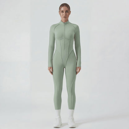Langer Catsuit mit Rückenausschnitt